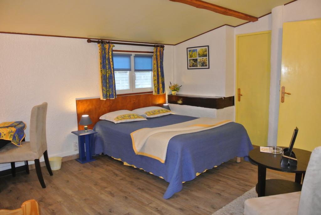 La Vieille Bastide Bed and Breakfast Flayosc Εξωτερικό φωτογραφία