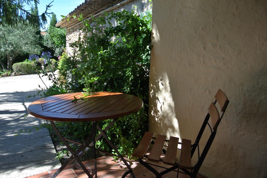 La Vieille Bastide Bed and Breakfast Flayosc Εξωτερικό φωτογραφία