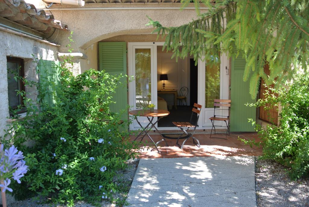 La Vieille Bastide Bed and Breakfast Flayosc Εξωτερικό φωτογραφία